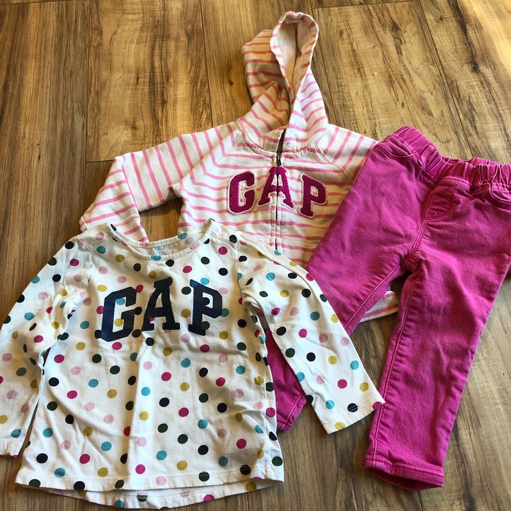 Gap Outfit. Jeggings, long sleeve t & hoodie